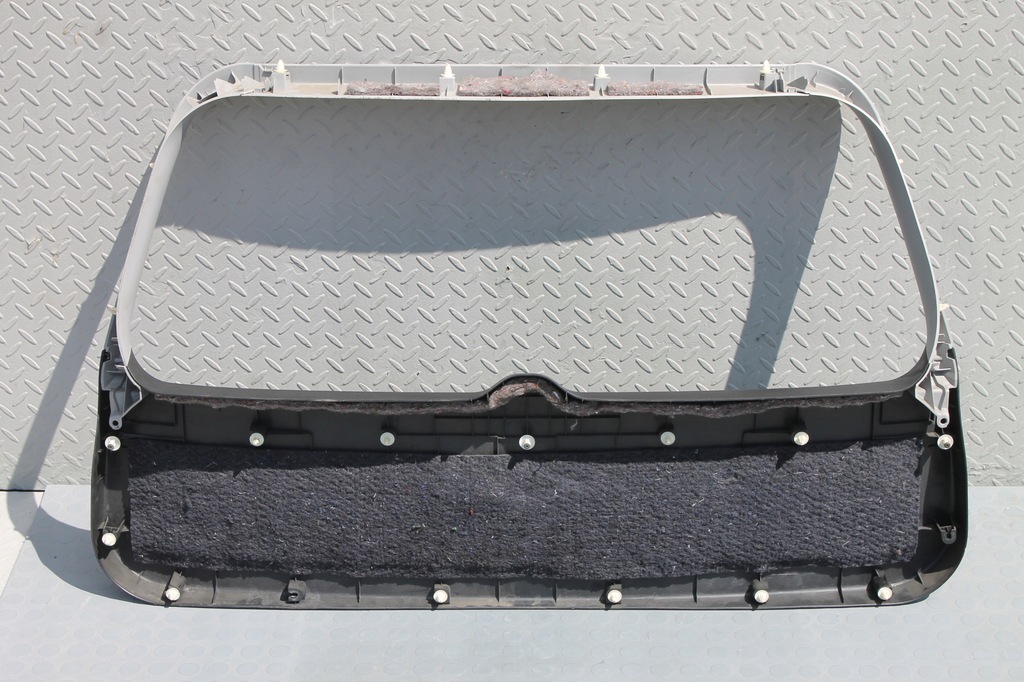 фото №5, Обивка защита крышки lancer vii kombi 03-08