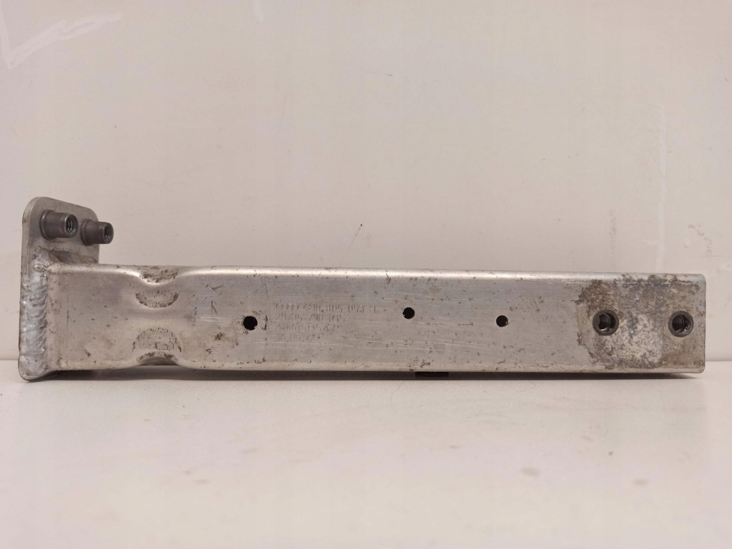 фото №1, Audi a8 d4 зона деформации левая 4h0806063h