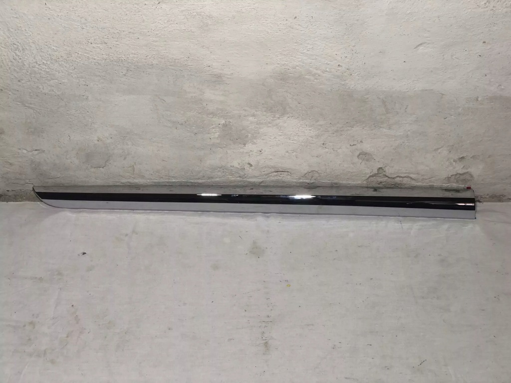 фото №1, Хром молдинг дверь левый перед nissan leaf ii 18
