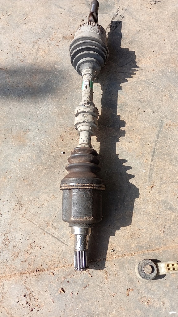 фото №1, Привідний вал ліва nissan micra 1.5dci