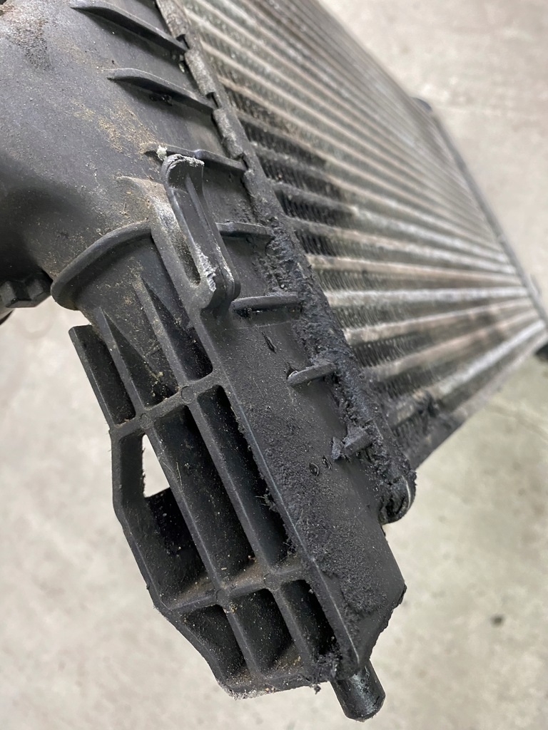 фото №7, Hyundai радіатор система охолодження 28271-27400