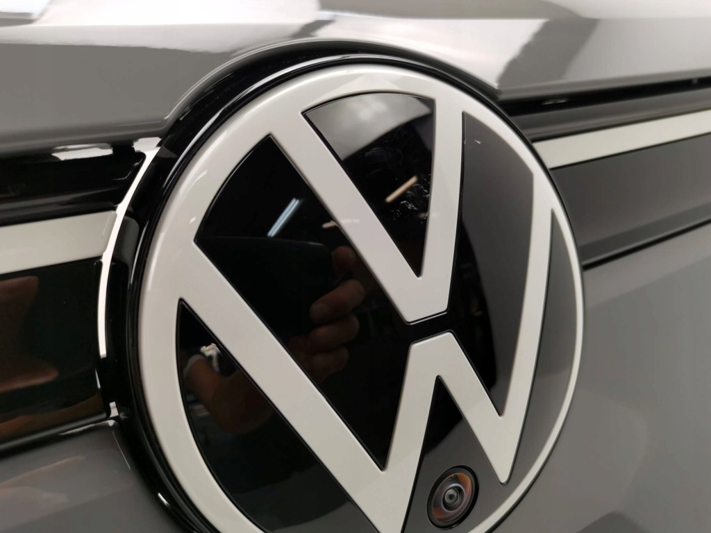 фото №12, Volkswagen оригінальний номер 11a807217 бампер