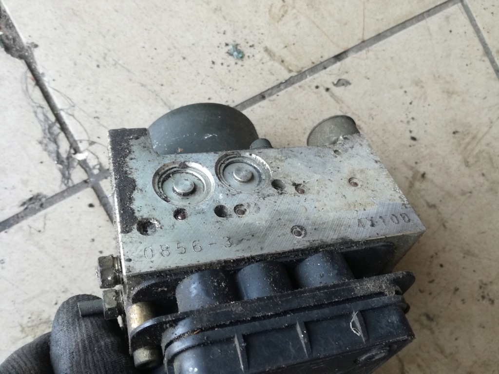 фото №4, Mazda 6 gg 03- 2006 rok насос abs asc-ecu-56-2wd2