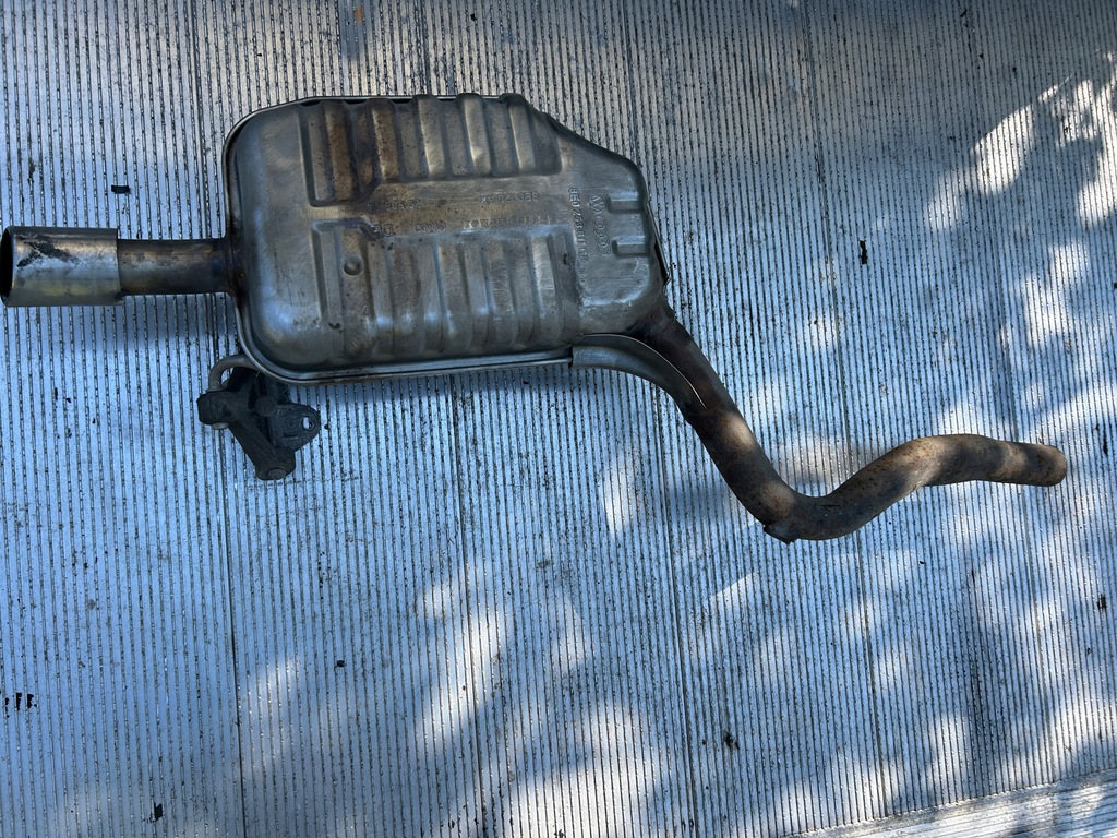 фото №9, Гаситель правый audi a4 b6 бензин quattro