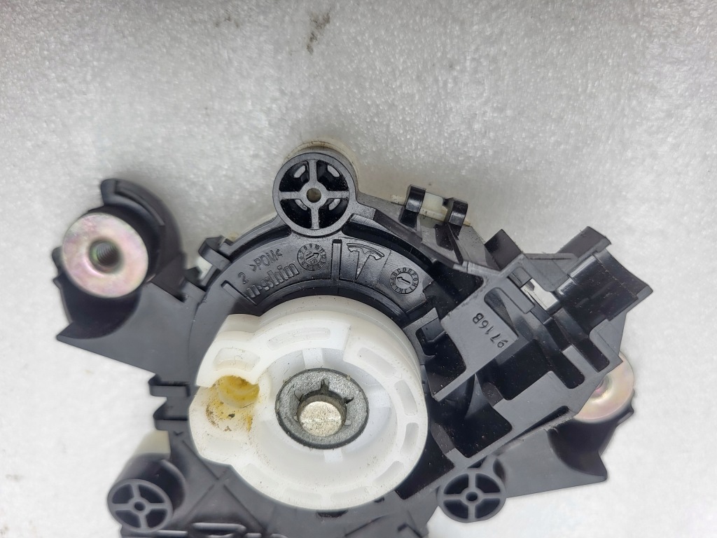 Tesla s x замок + доводчик кришки багажника a2127400335 Зі Шроту