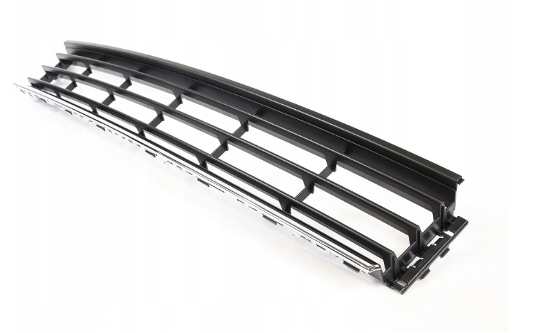 фото №1, Vw passat b7 10- решётка средняя решётка радиатора comfortline