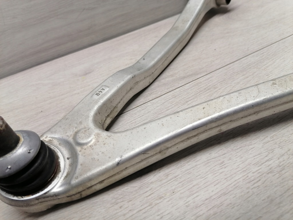 фото №9, Bmw i3 рычаг левый перед 6863739-03