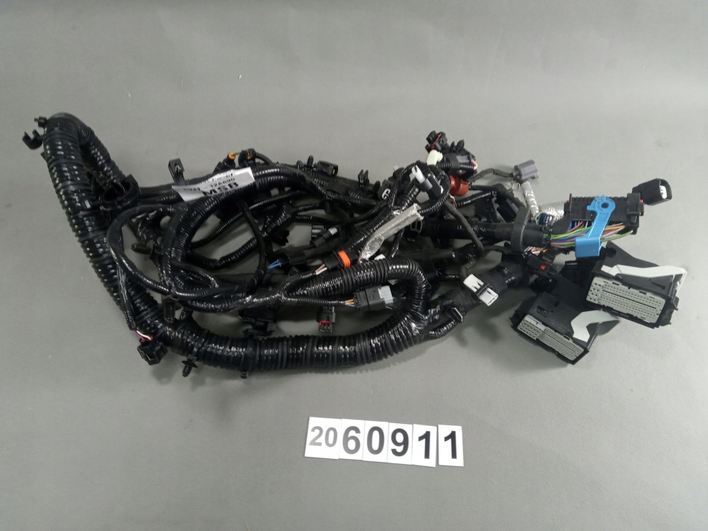 фото №1, Жгут электрическая двигателя ford kuga 2012- оригинальный номер 2060911