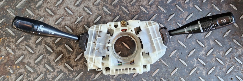 фото №1, Переключатель комбинированный space runner ii