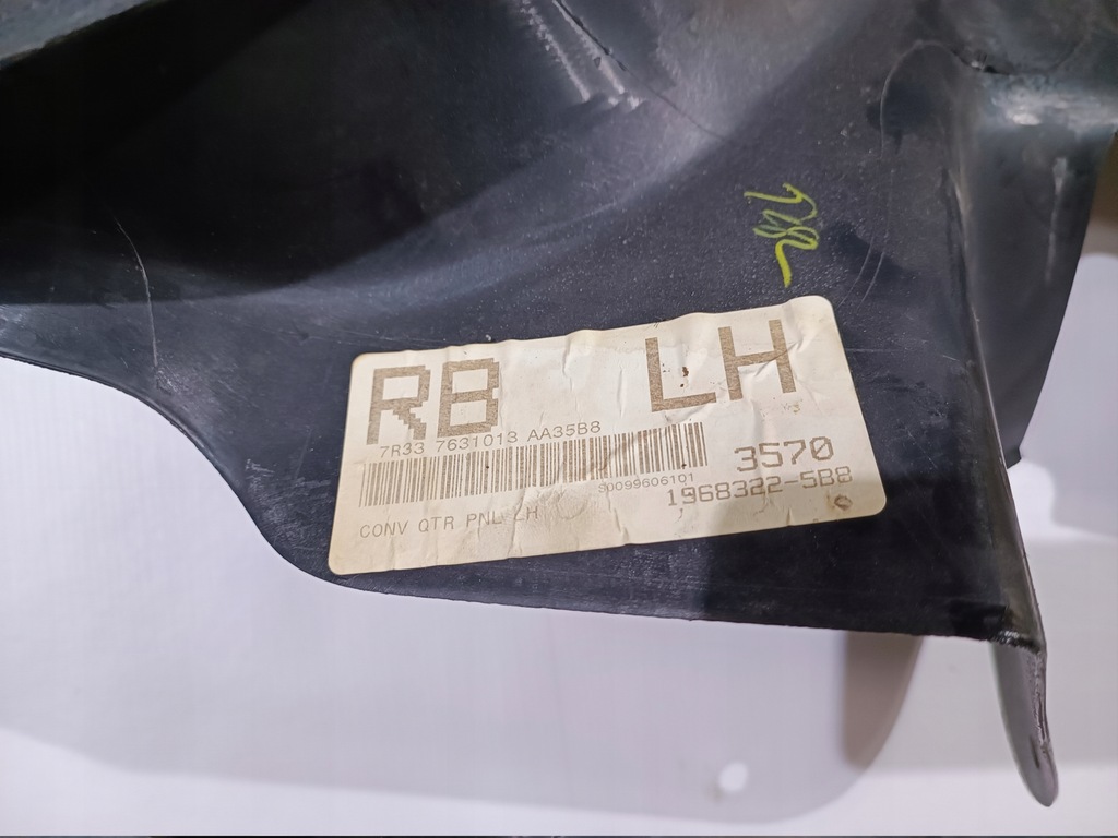 фото №7, Обшивка задняя задний левый kompletny cabrio ford mustang v 2010-2014