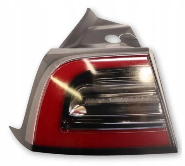 Купить Tesla model 3 y лампа левая задняя 1077399-00-d