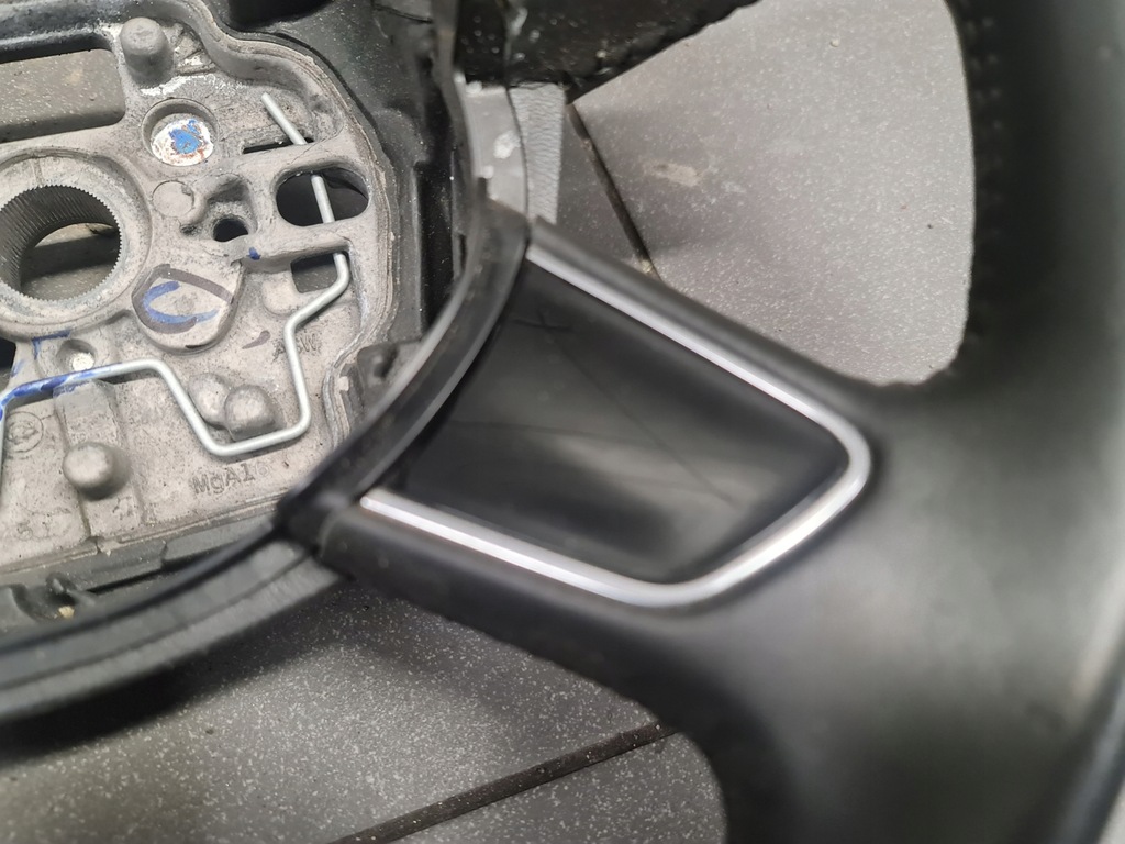 фото №8, Воздуховод czarna audi a8 d4 4h0419091ab