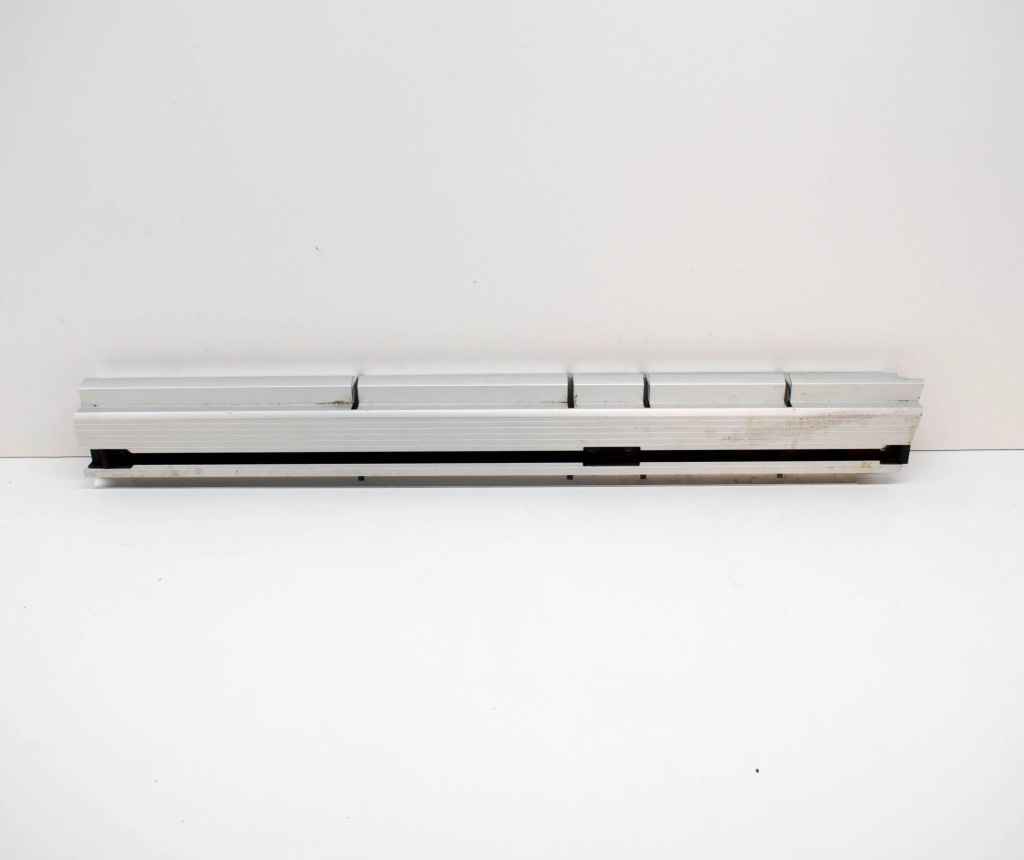 фото №1, Bmw x6 f16 2015 другое элементы отделка багажника