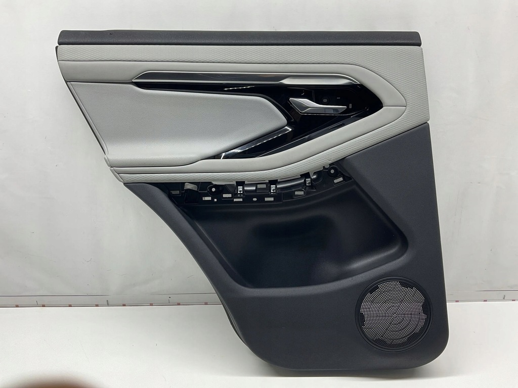 фото №1, Обшивка задний левый land rover range rover evoque l551 k8d-225569-aa