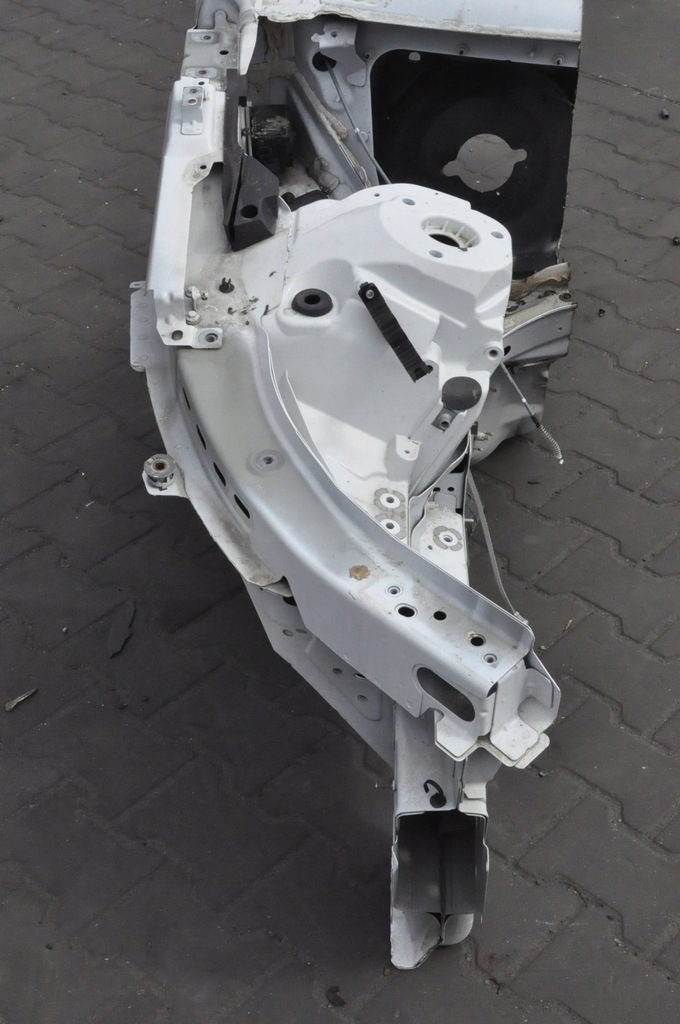 фото №4, Volvo xc60 ii четверть лонжерон правая перед