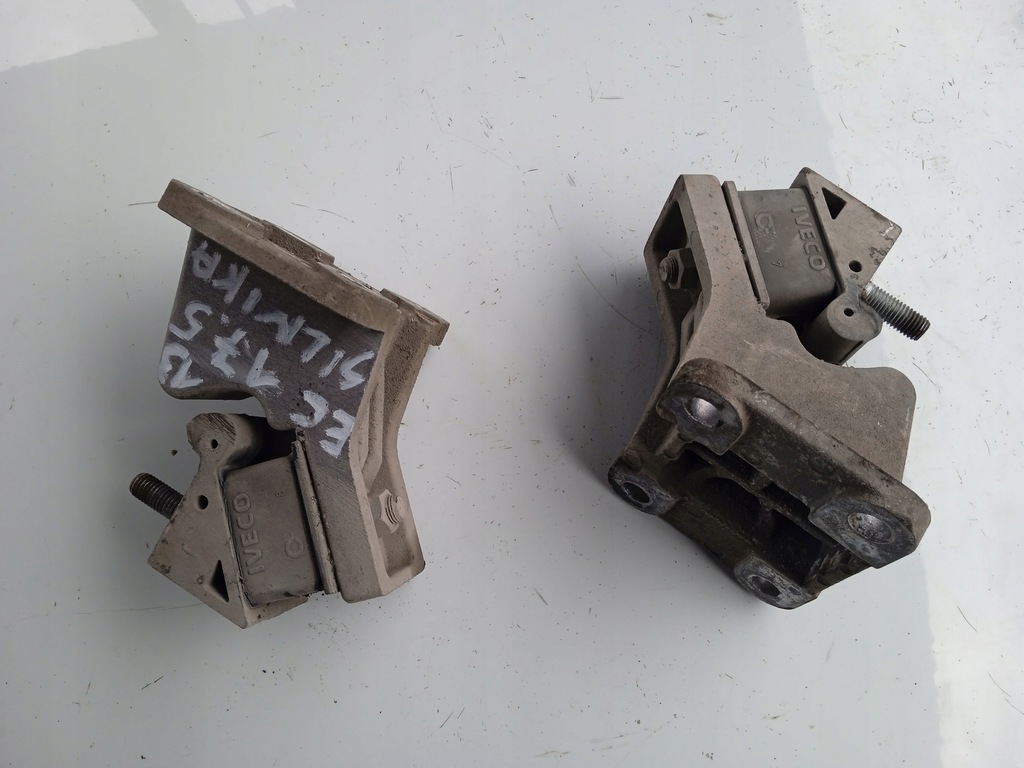 фото №1, Iveco eurocargo 08-15 кронштейн двигателя подушка