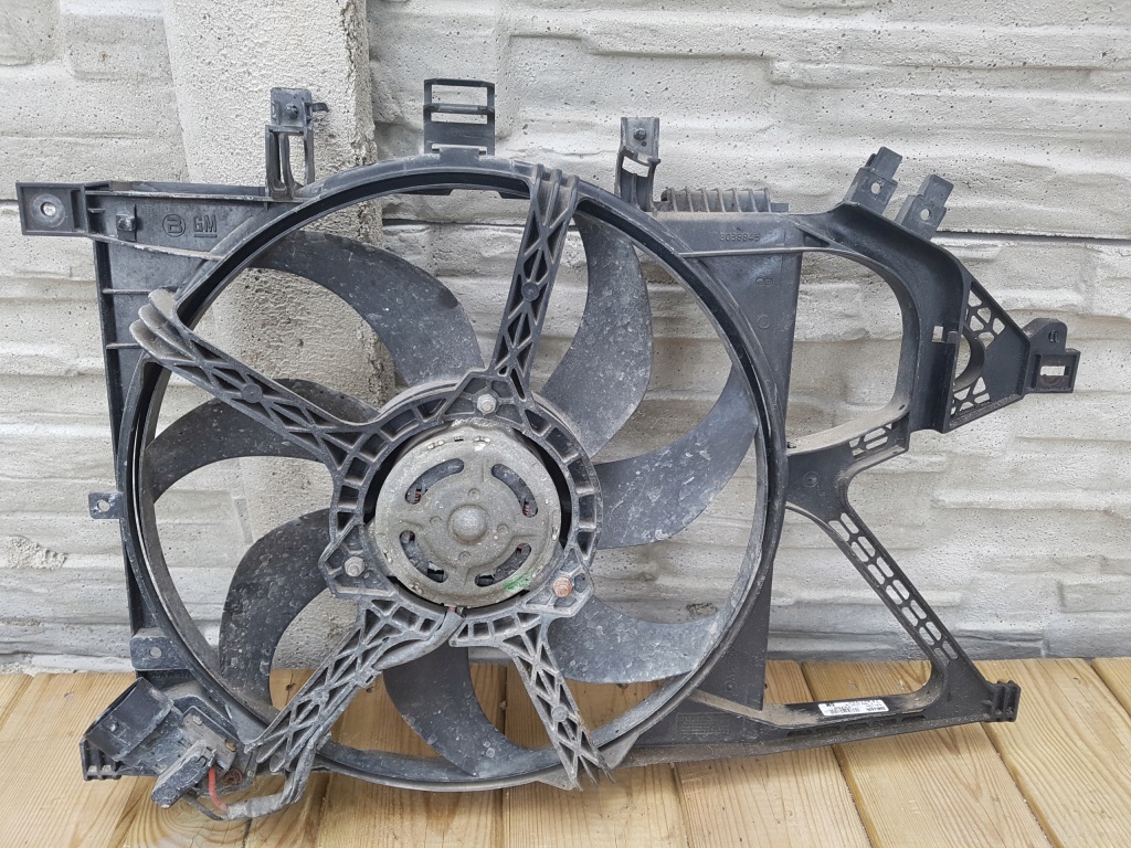 Купить Вентилятор радиатора opel corsa c 13189082