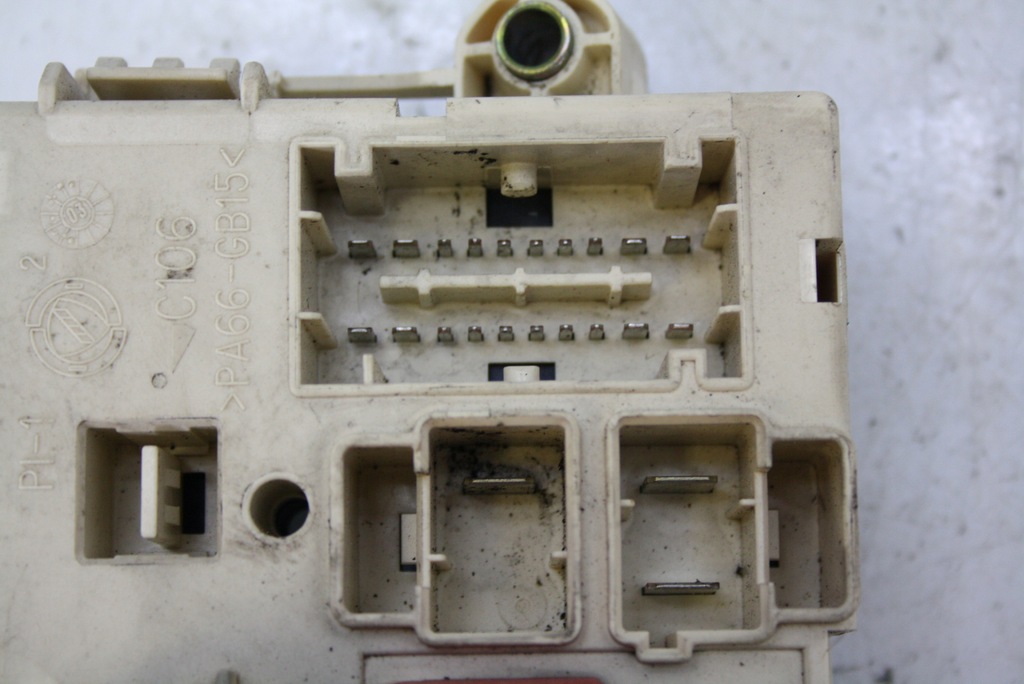 фото №11, Коробка предохранителей alfa romeo gt 1,9 jtd 46558758