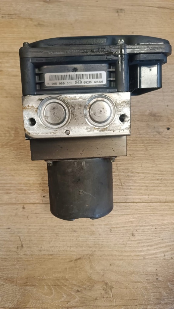 фото №1, Bmw x5 e70 насос abs 6795778