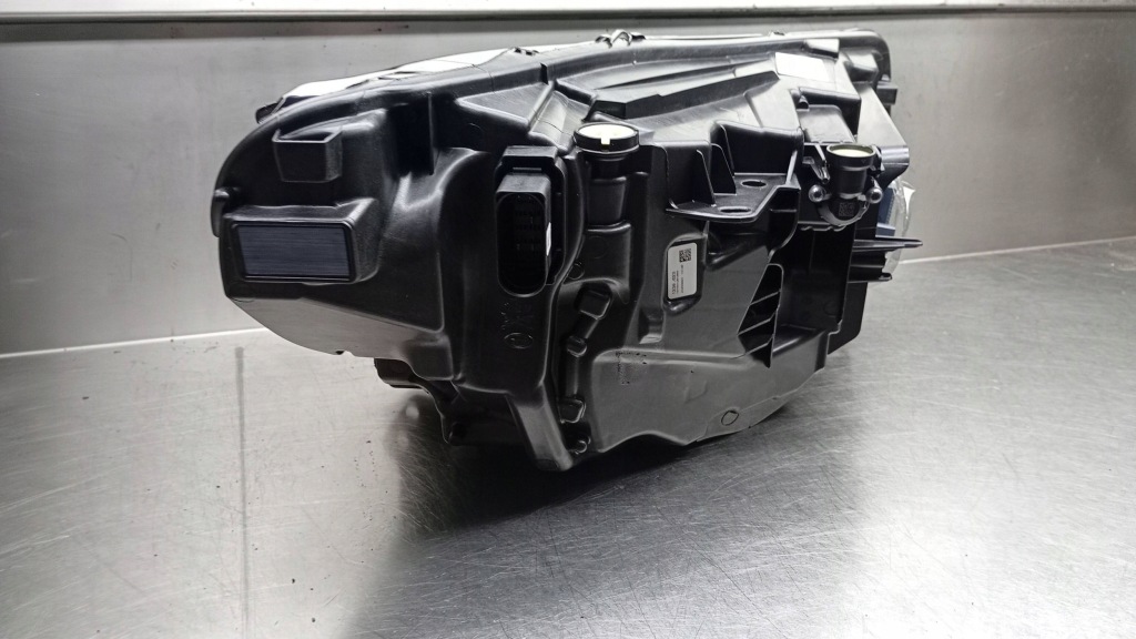 Фара фара ліва led оригінальний номер 32293763 volvo xc40 c40 21-24r Оригінал