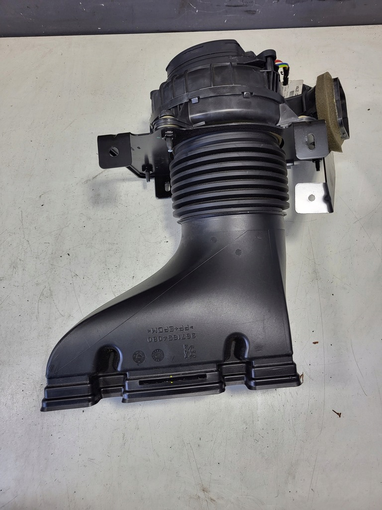 фото №3, Citroen ds5 2.0 hdi rhc hybrid вентилятор воздуходувка аккумулятора 9670033580