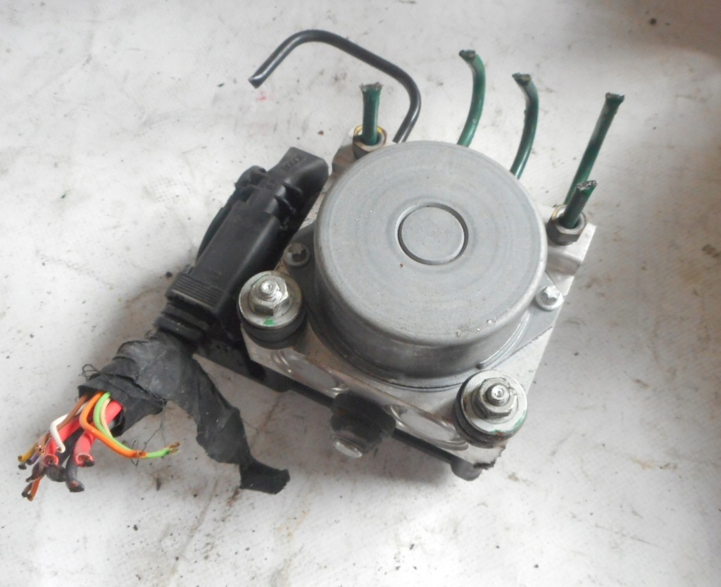 фото №1, Sandero logan i насос abs 476604621r 0265232718