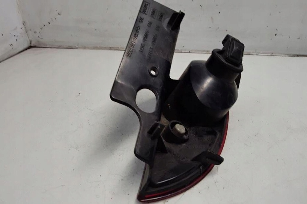 фото №1, Противотуманная фара задний renault espace iv jk0/1_ 8200027155 2.2l дизель 2004