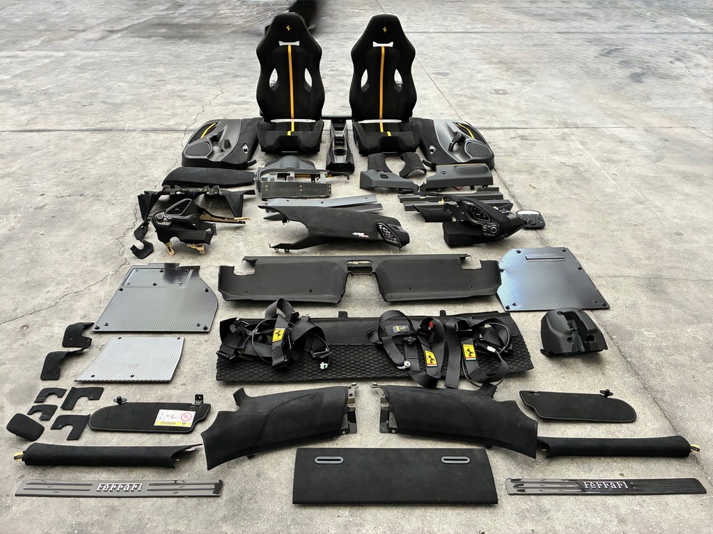 фото №6, Ferrari 488 pista f142 набір сидіння решітка карбон салон jak nowe