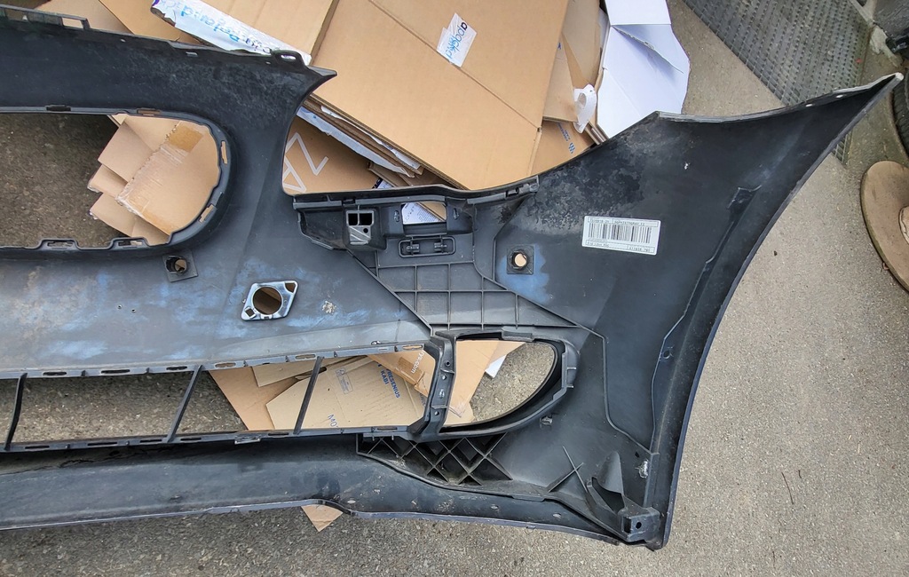 фото №15, Бампер передний направляющие bmw 5 f10 f-10 оригинальный номер 7320919 чёрный