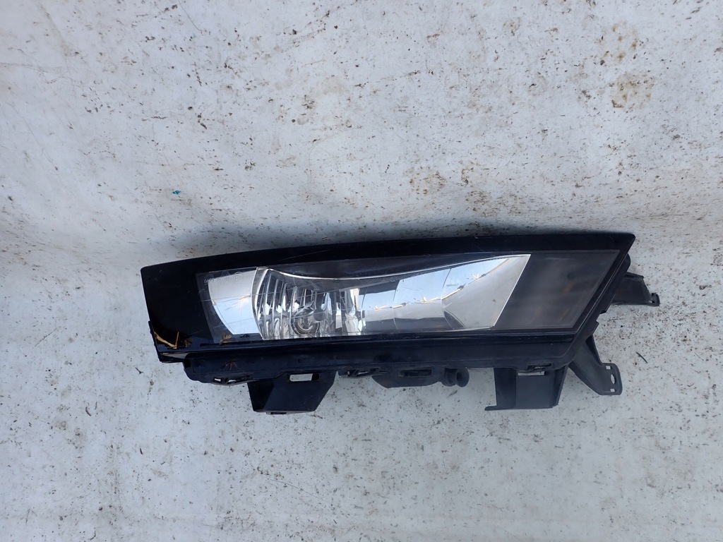 фото №5, Skoda rapid lift 17-19 противотуманная фара правый
