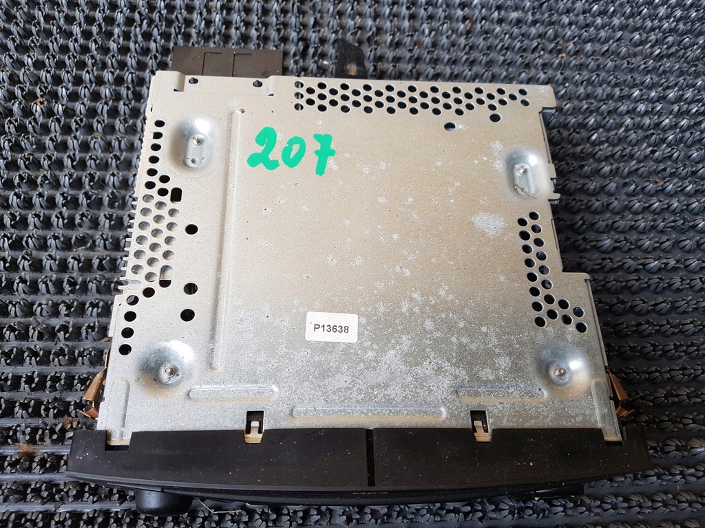 фото №2, Peugeot 207 радио cd mp3 96662669xt