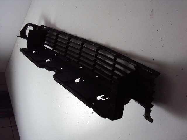 фото №6, Решітка бампера перед toyota prius + 11-