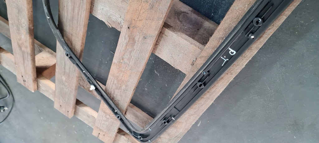 фото №12, Chrysler pacifica 68227296ad задня сторона права молдинг скло задній