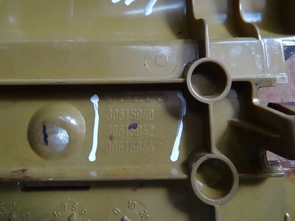 фото №5, Volvo v40 1.9dci 03' рамка захист передач