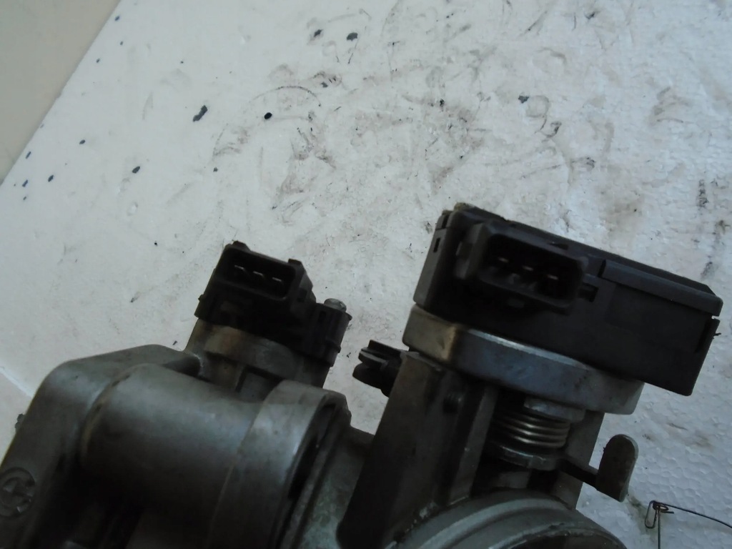 фото №7, Клапан дроссель 1433385 bmw 5 e39 2.5b