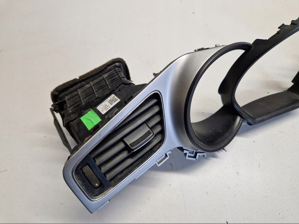 фото №2, Kia ceed ii рамка спидометра панель салона защита