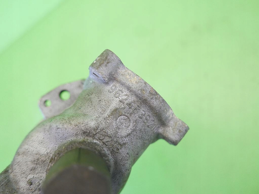фото №10, Патрубок корпус термостата peugeot 206 phi 1.9d