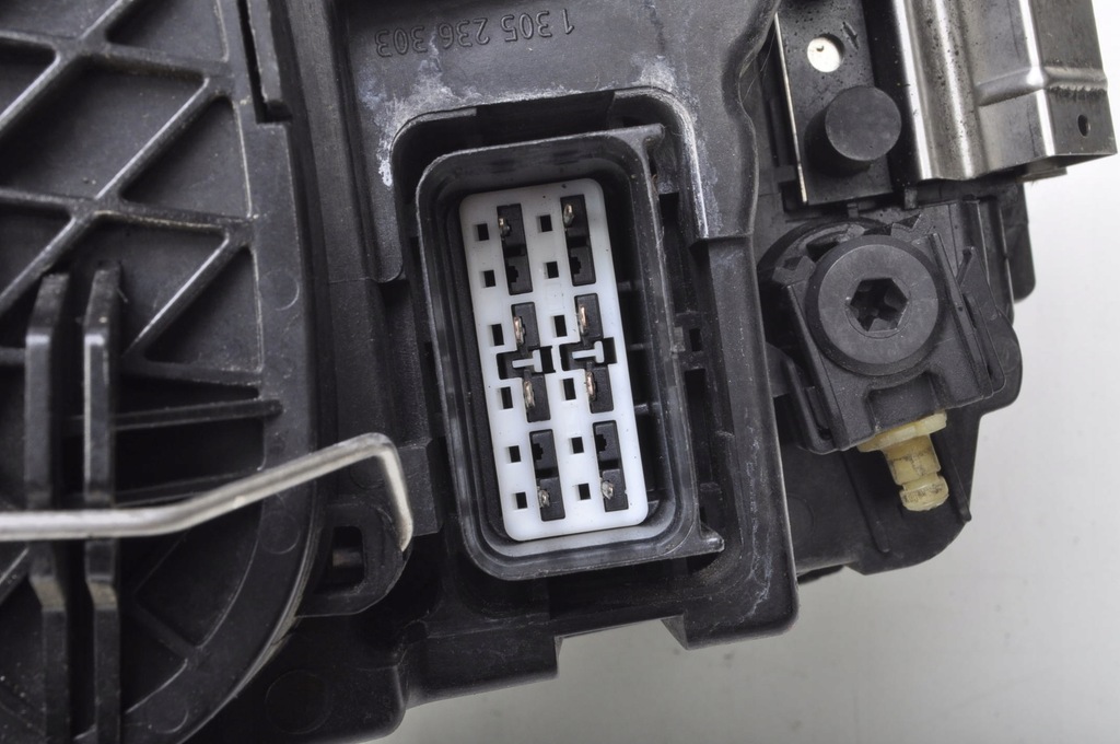 фото №8, Volvo s40 ii v50 лампа права передня правий перед 31265701 europa lift