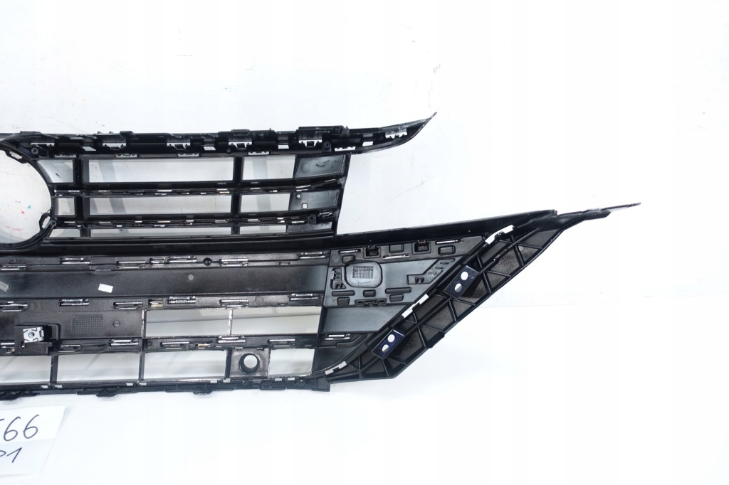 фото №6, Решётка радиатора решётка радиатора бампера vw arteon lift 20- hybrid