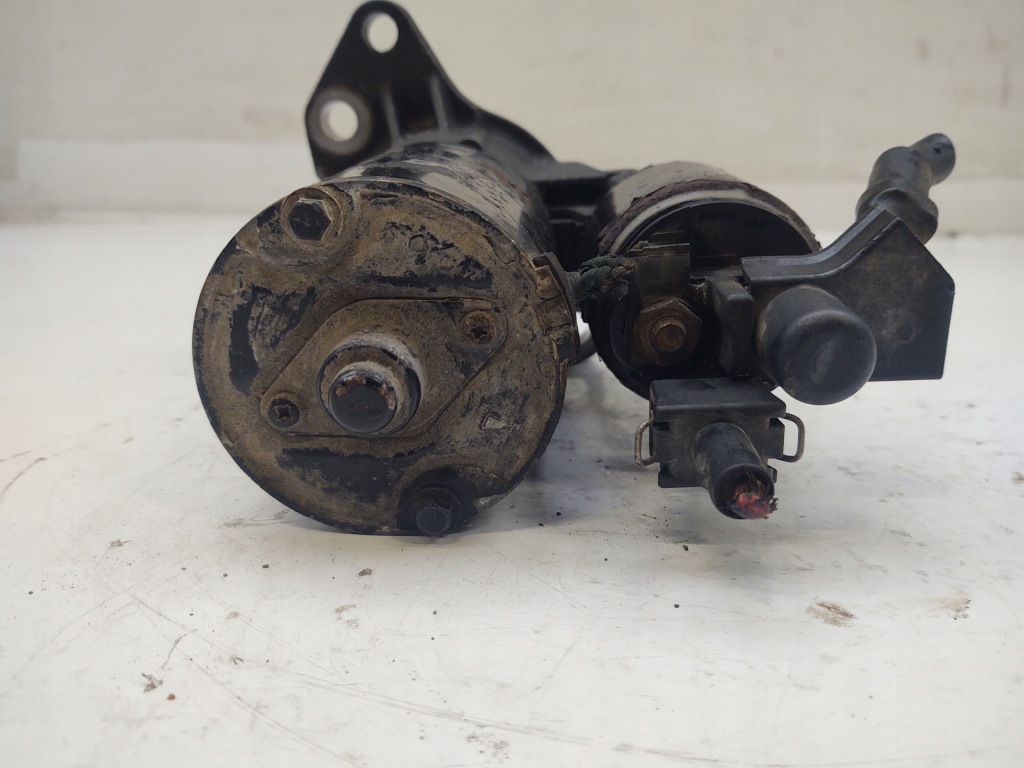 Стартер vw golf 1.4 mpi 1005821879 в Україні