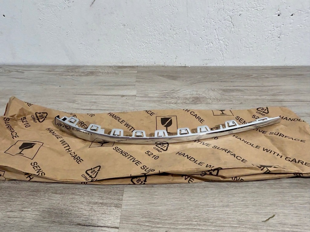 фото №1, Volkswagen оригінальний номер 3g0853253e молдинг декоративна