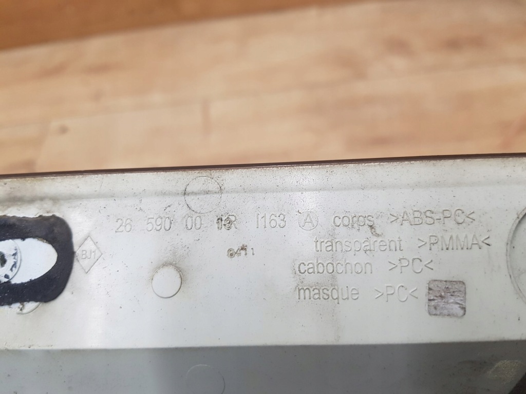 фото №4, Світло стоп третій кришки задня renault laguna iii kombi