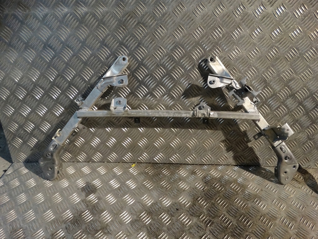 фото №1, Idealna распорка передняя porsche panamera 970 1