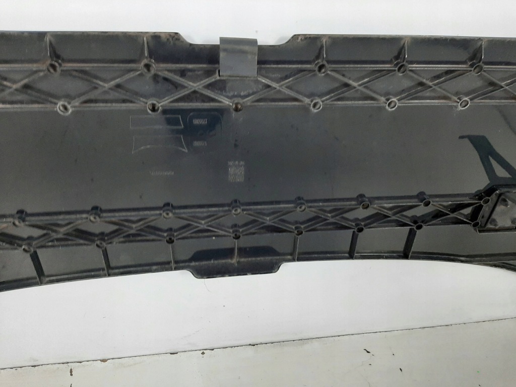 Scania r480 euro 5 10r спойлер ветровик верхний 1731082 Цена