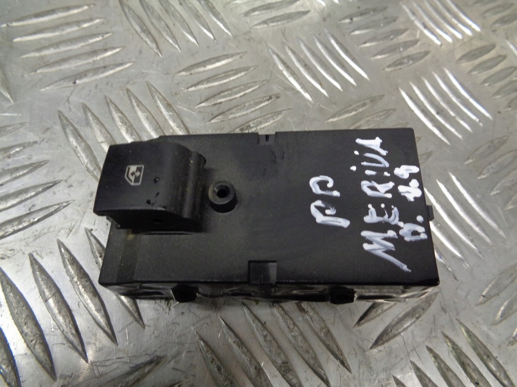 фото №1, Панель скло правий перед opel meriva