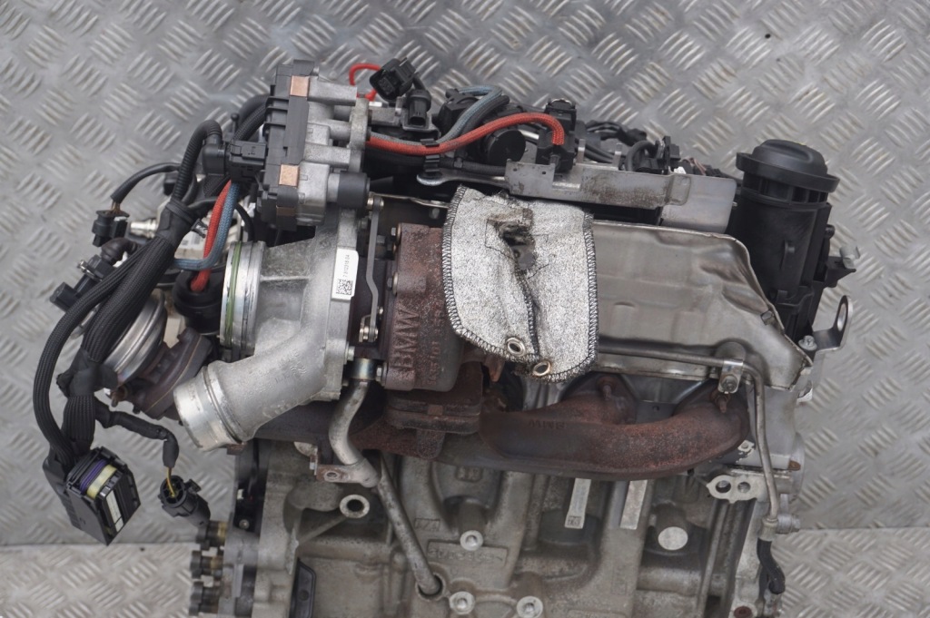 Mini r55 r56 lci cooper 1.6 n47n комплектный  двигатель n47c16a новый грм Оригинал