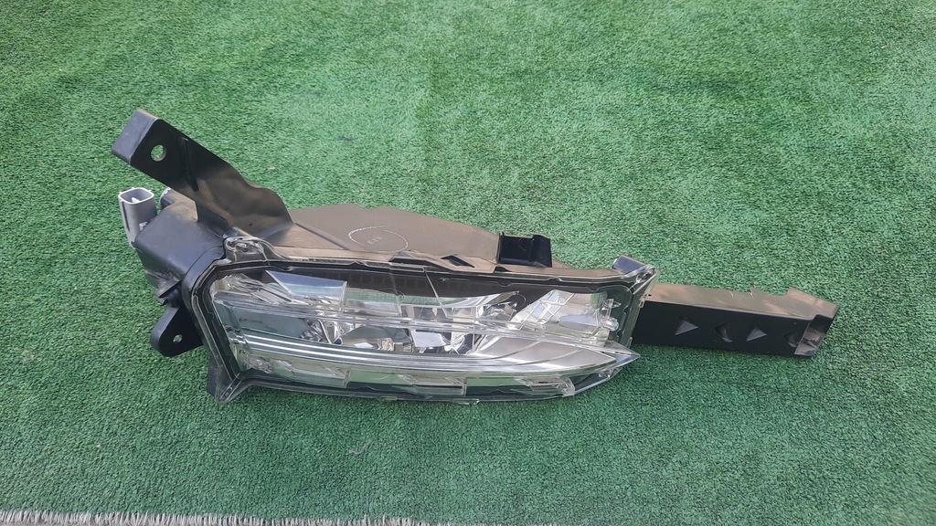 фото №1, Lexus nx lift протитуманна фара led drl 17+