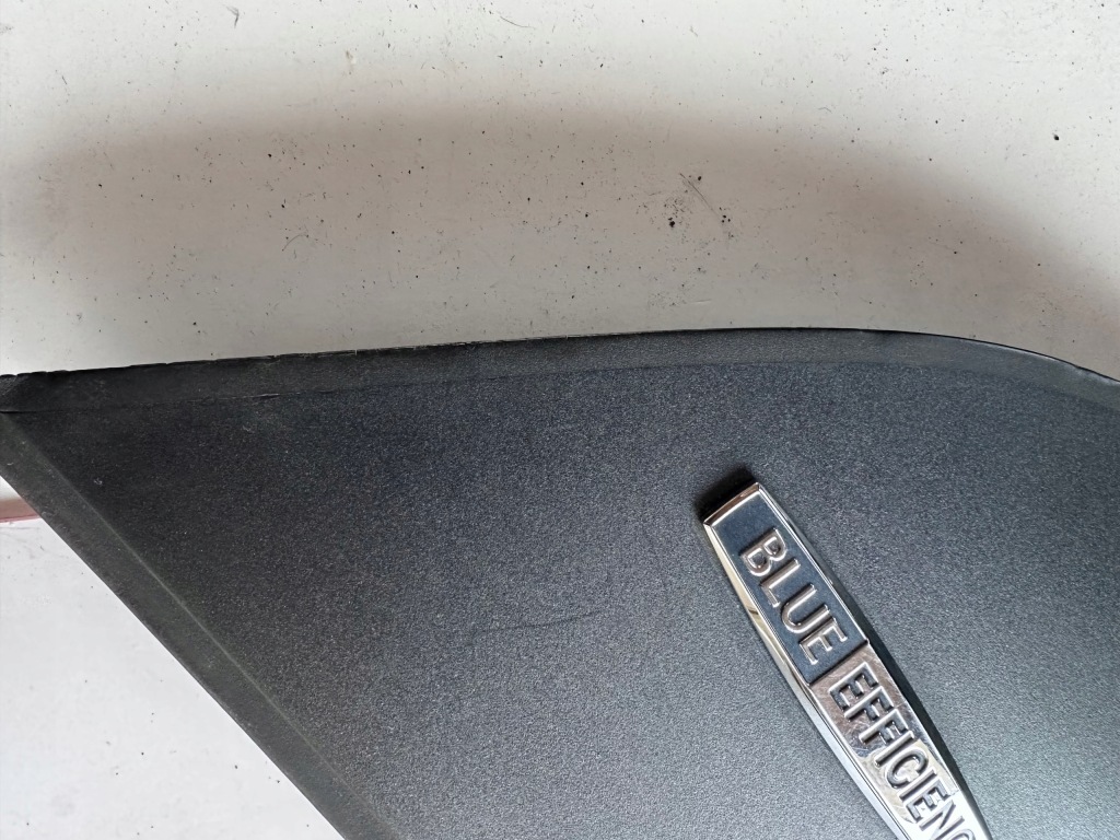 Mercedes b klasa w245 защита треугольник крыла зеркало стойка пластик blue в Украине