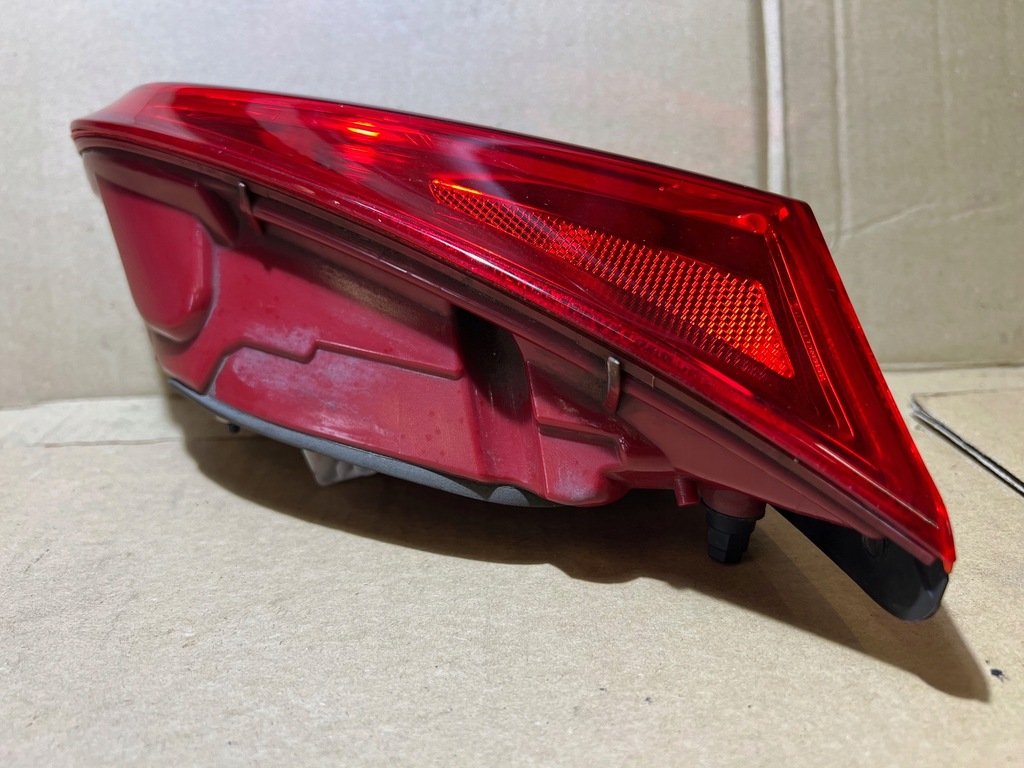 фото №10, Kia ceed ii 5d лампа ліва задня лівий задня w кришка led справна 92403-a20