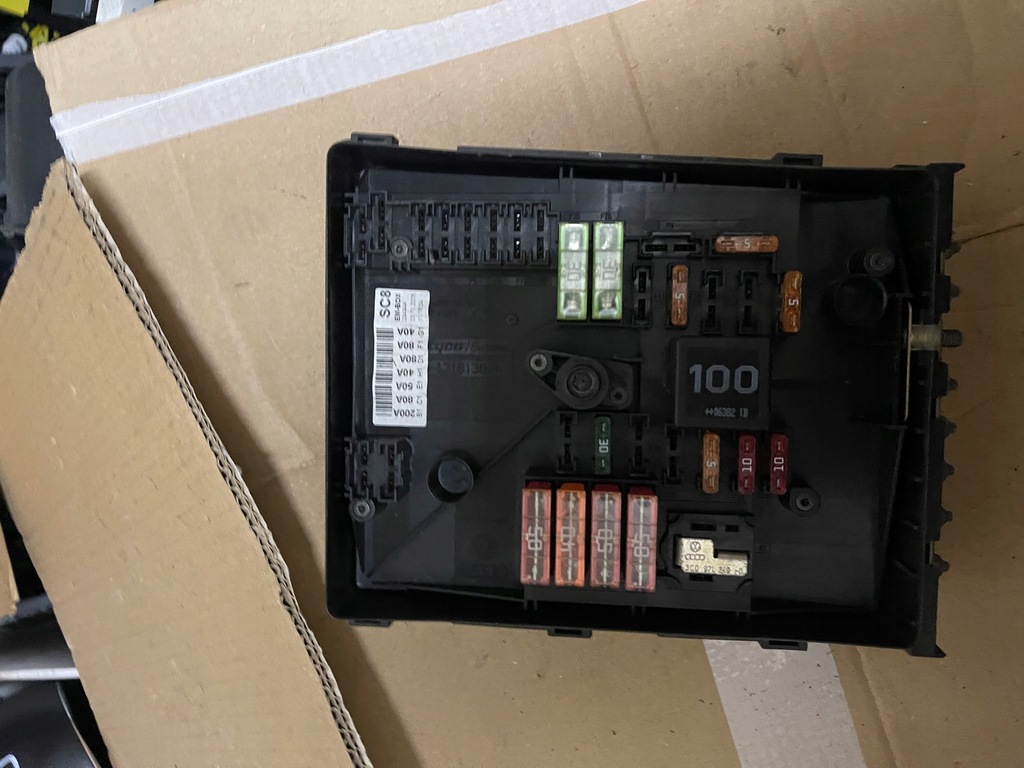 фото №1, Модуль запобіжників seat 1ko937125a